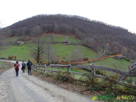 Alto Vallina sobre Felechosa