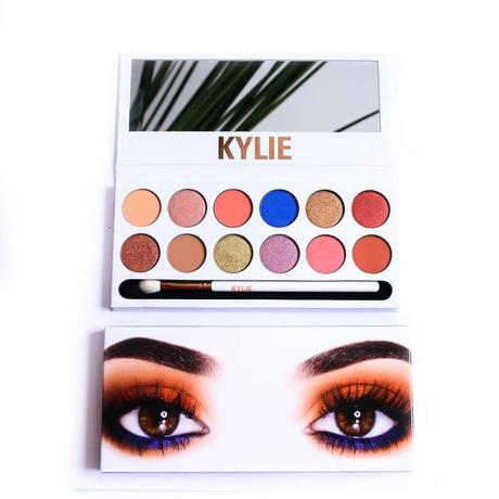 Nueva paleta de sombras de Kilye Jenner ‘The Royal Peach Palette’