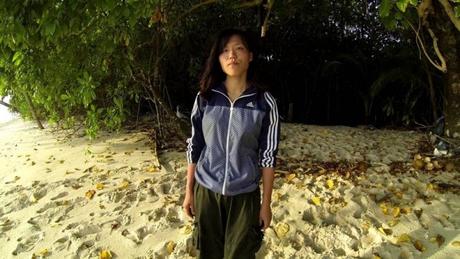 Estudiante sobrevive 19 días sola en una isla remota