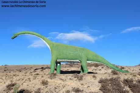 Soria y Tierras Altas: San Pedro Manrique, Ruta de las Icnitas, Acebal de la Garagüeta villar del rio diplodocus