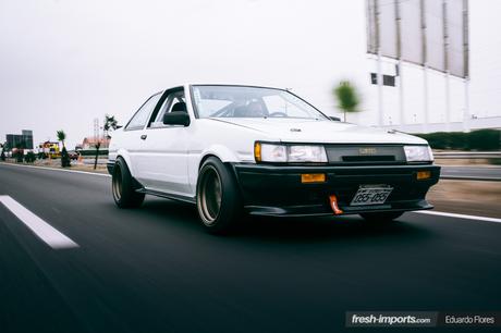 Comprar un coche clásico japones: El Toyota AE86 de Fico