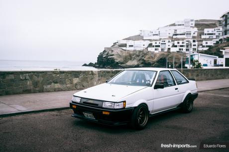 Comprar un coche clásico japones: El Toyota AE86 de Fico