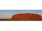 rara tormenta creó grupo cascadas raras Uluru Australia