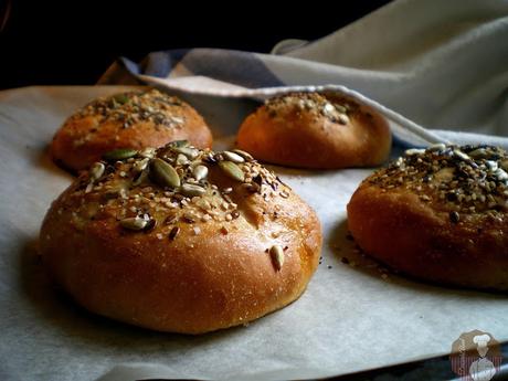 Panecillos alemanes {Die Brötchen}