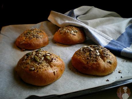 Panecillos alemanes {Die Brötchen}