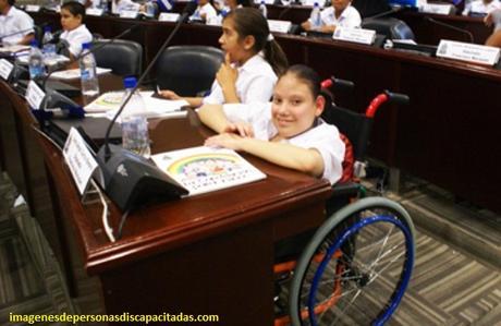 escuelas para personas con discapacidad estudios