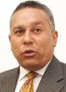 ¿Abandono del cargo o escalada insurreccional?