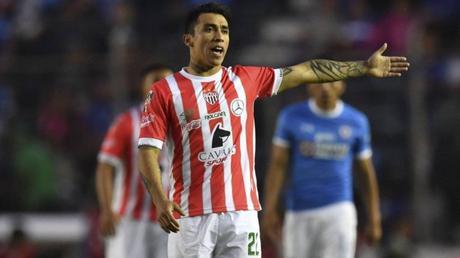 Edson Puch sufre lesión en rodilla y será baja en forma indefinida