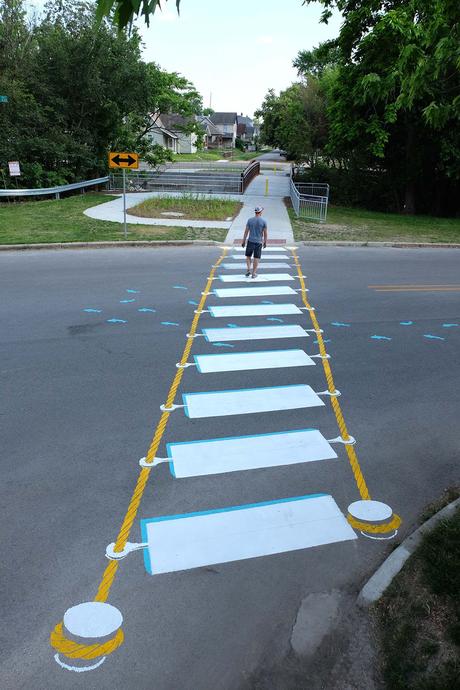 El artista 'Roadsworth' utiliza las calles públicas como lienzo para el arte y el activismo