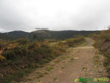Subiendo a Piedras Apañadas desde Peñafuente