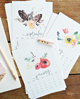 free-printable-watercolor-desk-calendar-myfabulesslife-com_