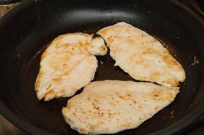 Bocadillo fit de pollo y ensalada