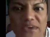 Mujer ofende cubanos burla política “pies secos, pies mojados”