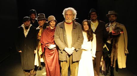 El internacional director de teatro y ópera David Amitin estrena en Madrid El hombre inexistente, basada en textos de Chéjov