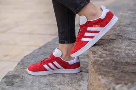 Look of the day: Adidas red gazelle - Paperblog