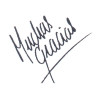 JARDIN PRIVÉ: HISTOIRES DE MOUTONS II, más cajas con punto de cruz y regalos de cumpleaños.