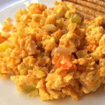 Huevos revueltos con un toque de chulería