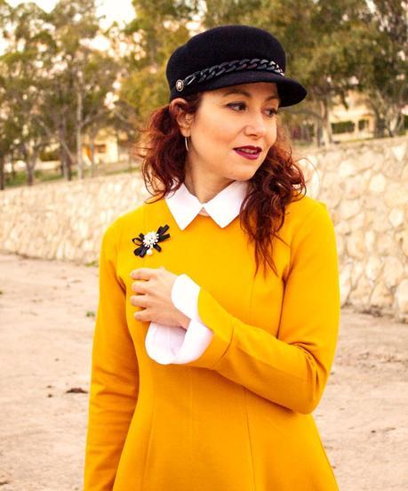 melange_boutique_fashion_blog_de_moda_vestido_baby_doll_amarillo_dresslily_gorra_negra_blso_chanel_boy_botas_xl_1