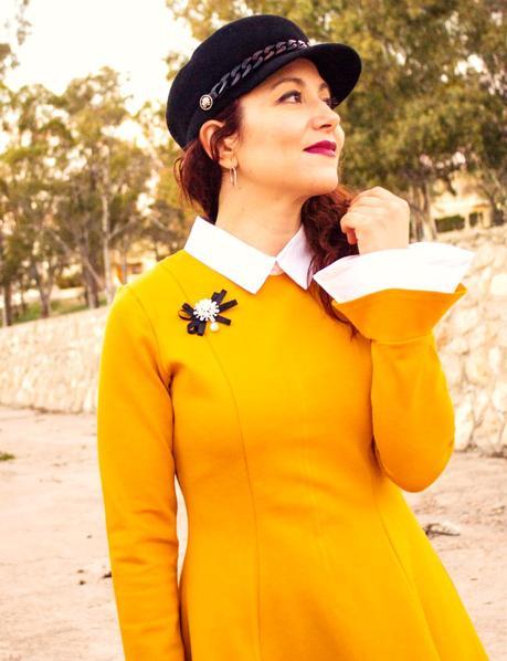 melange_boutique_fashion_blog_de_moda_vestido_baby_doll_amarillo_dresslily_gorra_negra_blso_chanel_boy_botas_xl_1