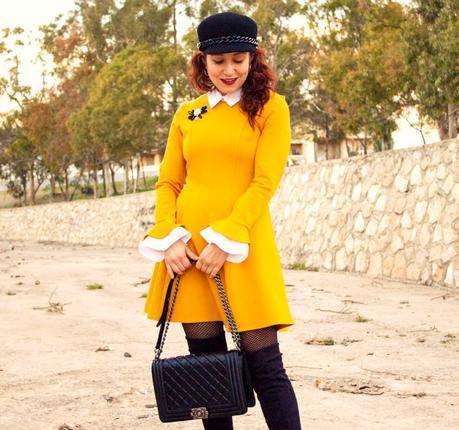 melange_boutique_fashion_blog_de_moda_vestido_baby_doll_amarillo_dresslily_gorra_negra_blso_chanel_boy_botas_xl_1