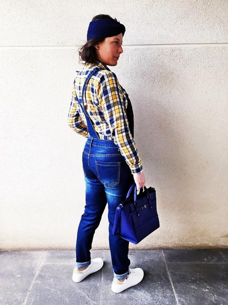 Camisa cuadros y peto