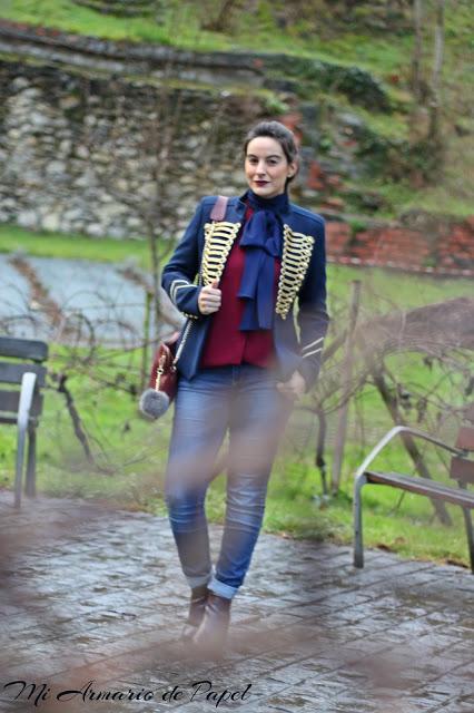 Outfit: Chaqueta de Corte Militar