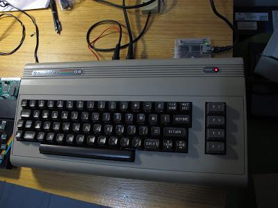 El día que un Amstrad, un Spectrum, un Commodore y un MSX coincidieron en un canal de IRC