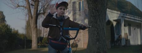 Mercedes Benz se inspira en “Stranger things” en su última campaña