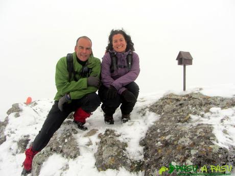 Cima y buzón en la Barragana