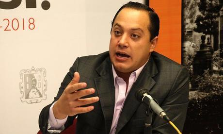 Ricardo Gallardo remueve delegado de Villa de Pozos por causar altercado en bar