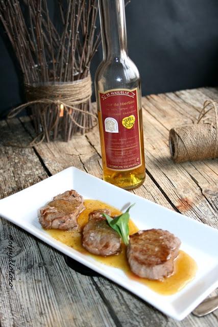 Solomillo ibérico  al licor de hierbas