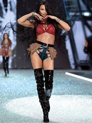 Victoria´s Secret Fashion Show 2016: París, glamour y sensualidad