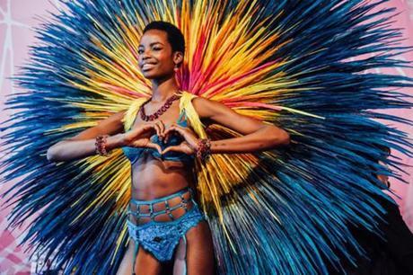 Victoria´s Secret Fashion Show 2016: París, glamour y sensualidad