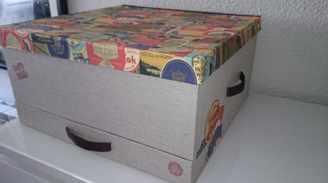 Caja para material fotográfico