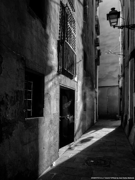 Barcelona (Gòtic): El fumador