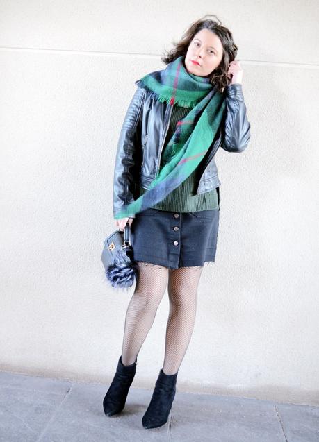 Cómo combinar el caqui con negro