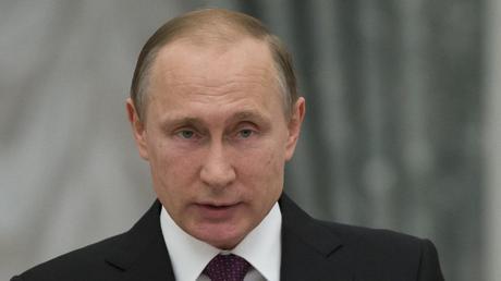 Putin defiende abiertamente a Donald Trump