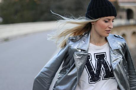 SILVER JACKET + JOGGERS PANTS SILVER JACKET + JOGGERS PANTS