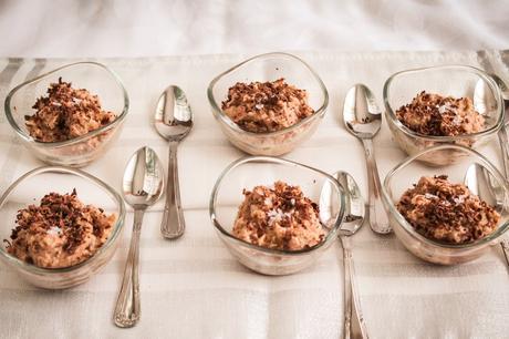 Aperitivo de crema de foie con mermelada de higos y chocolate