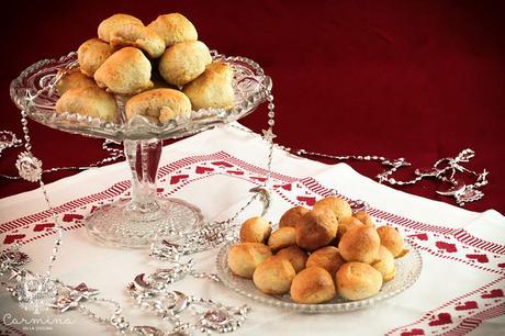 Glorias de Navidad rellenas de crema de yema y chocolate Glorias de Navidad rellenas de crema de yema y chocolate