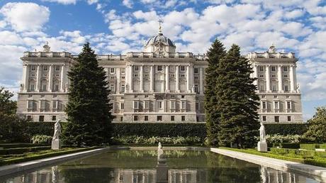 ¿Cuántas habitaciones tiene el Palacio Real?