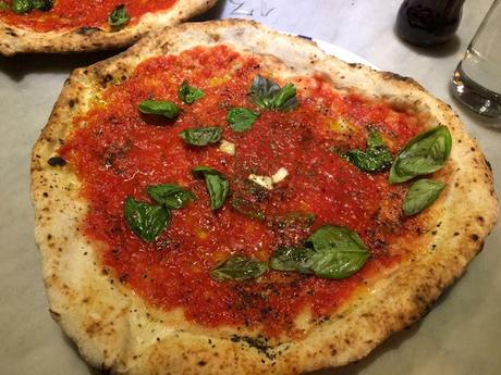 De pizzas por Nápoles