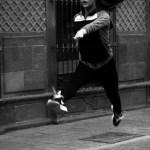 Con danza se manifiestan frente de la Secretaría de Cultura