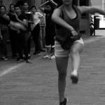 Con danza se manifiestan frente de la Secretaría de Cultura