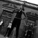 Con danza se manifiestan frente de la Secretaría de Cultura