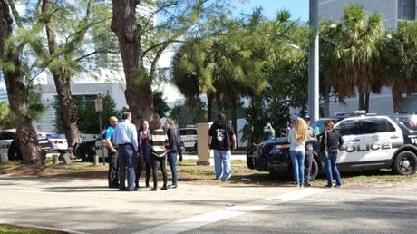 Detención y amenaza de bomba en Miami Beach