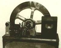 http://www.abadiadigital.com/el-nacimiento-de-la-television-1884-1939/