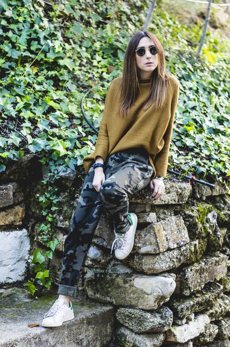 CAMU JOGGERS IN GRANADA