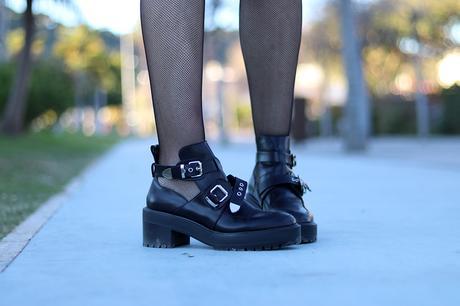 CUT OUT BOOTS CUT OUT BOOTS