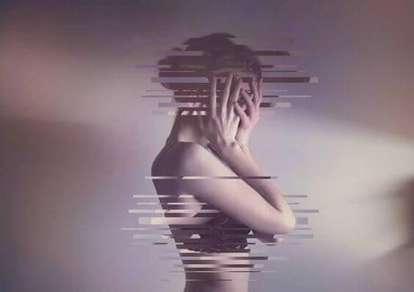 mujer fragmentada